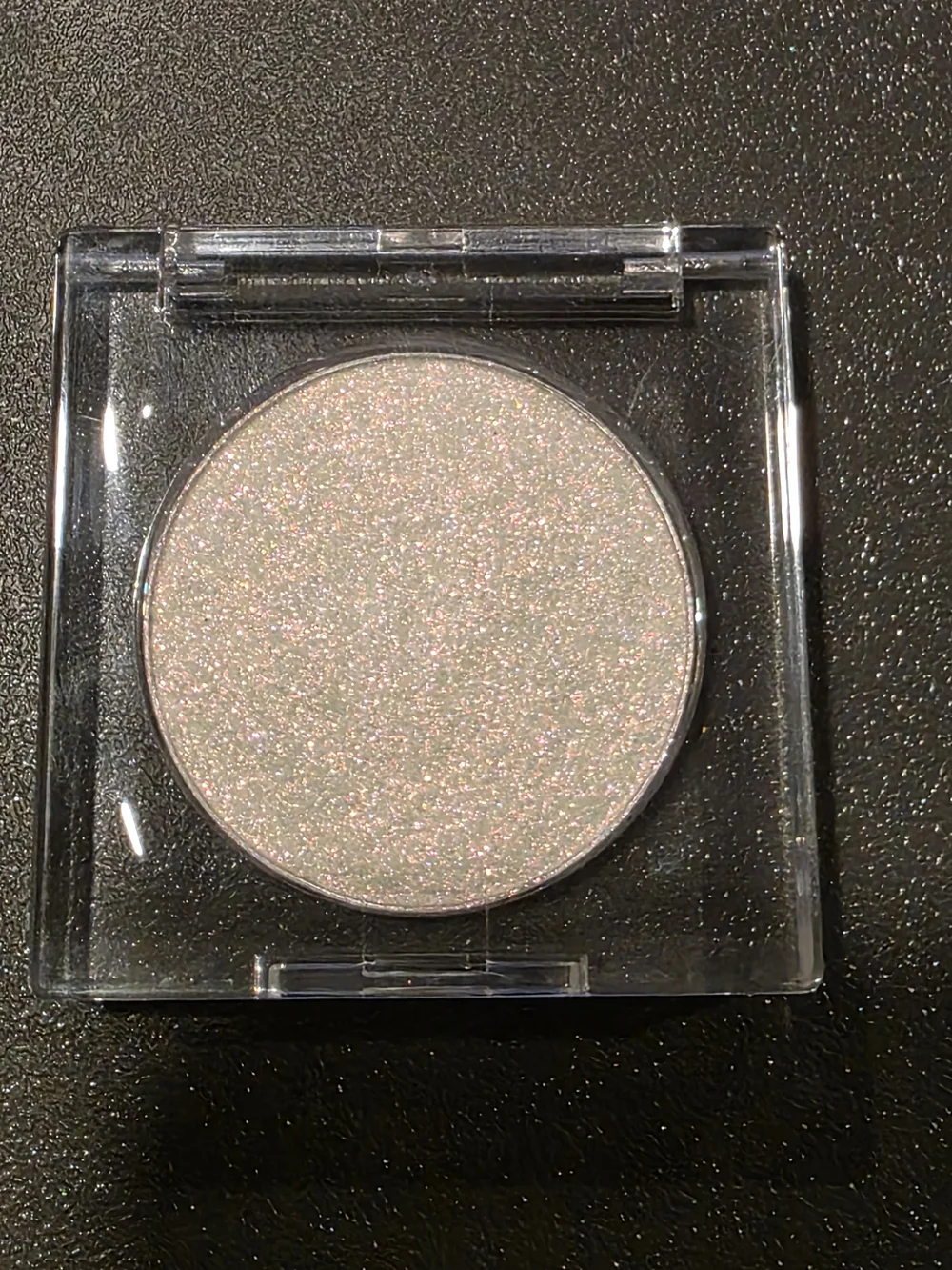 Diamond Iridescent Pink-White Shimmer Eyeshadow